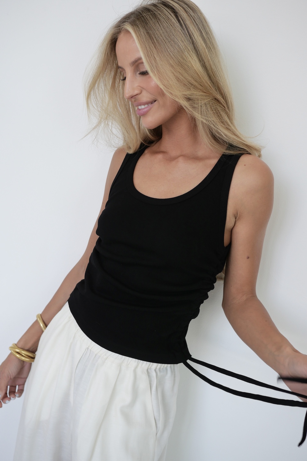 Tank Top Celeste Black stylizacja