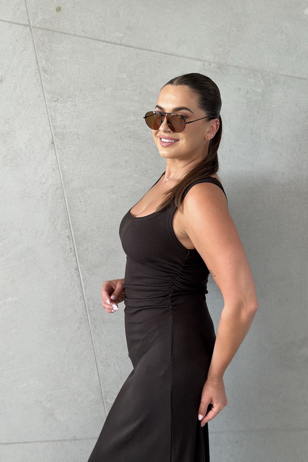 Sukienka Sylvie Brown stylizacja