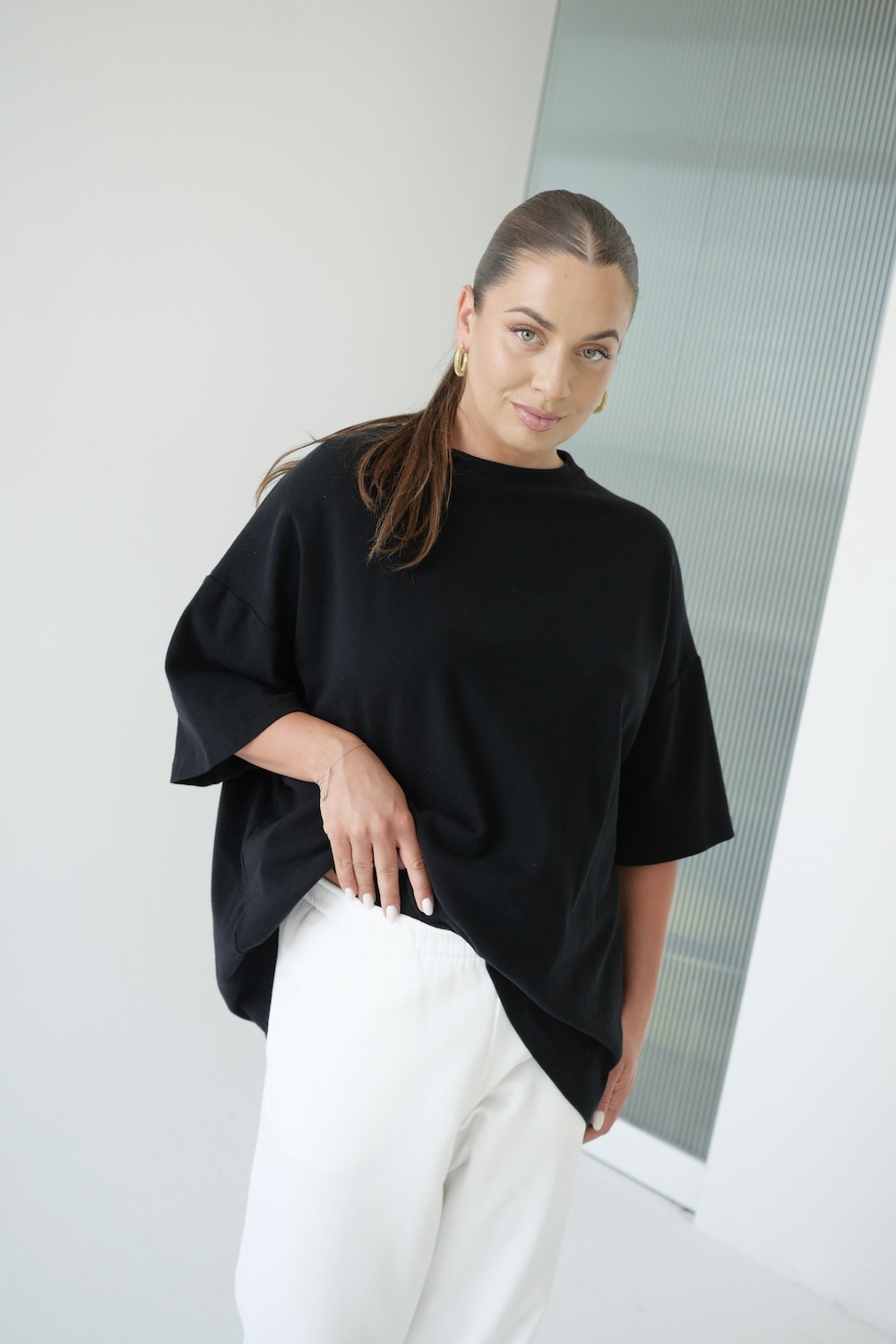 T-shirt Mandre black damski