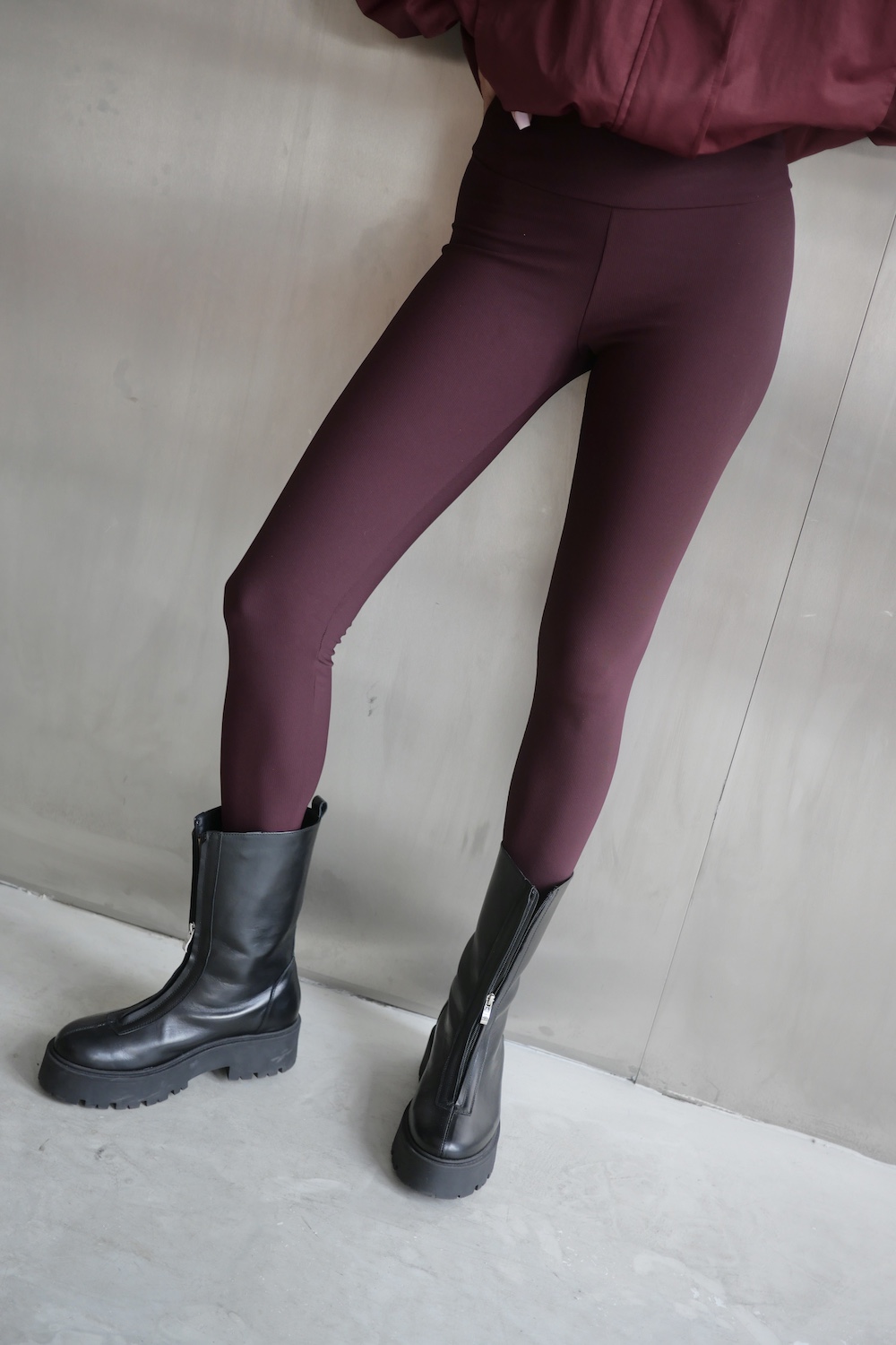Legginsy Lifestyle bordo - detal
