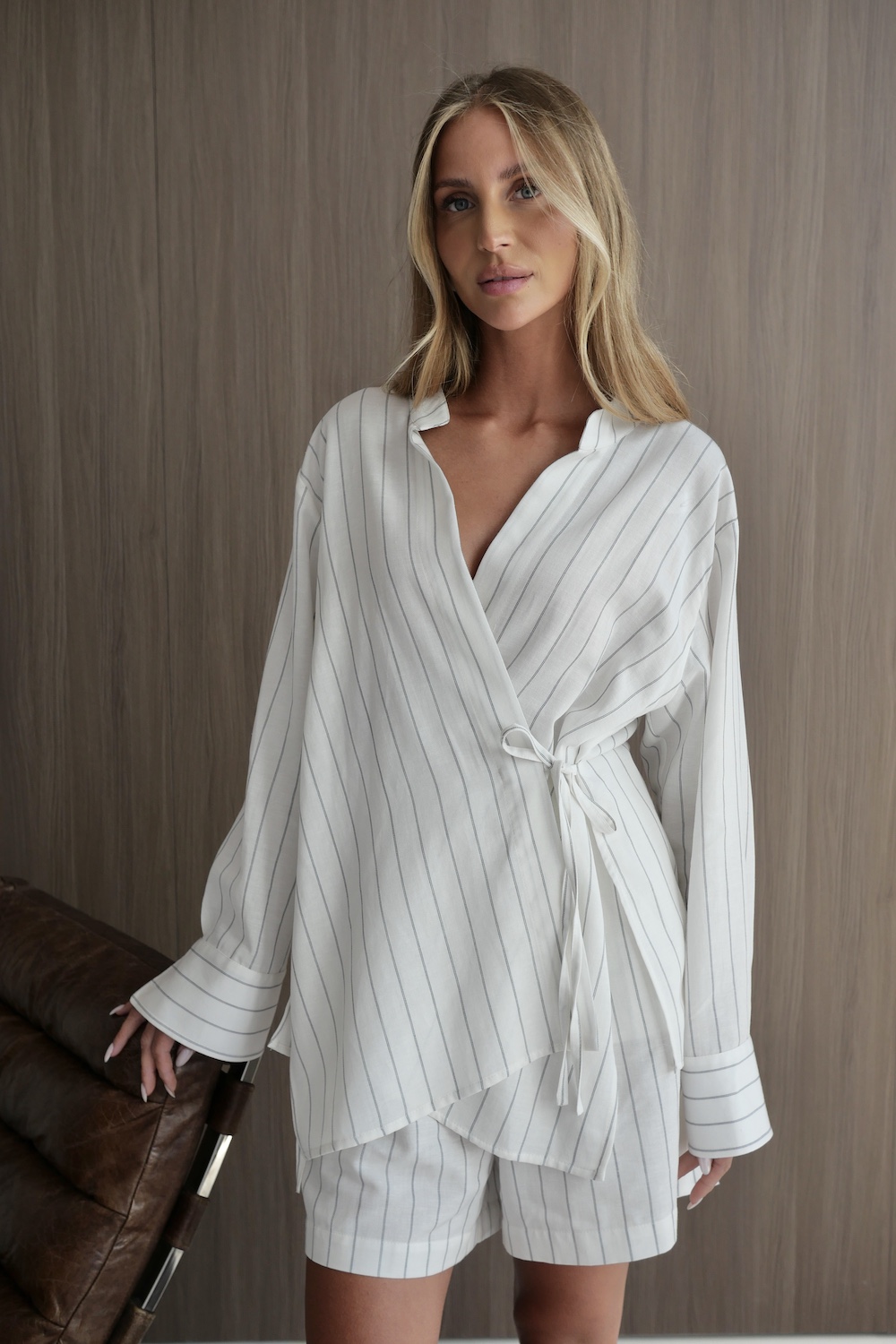 Set Ritz Off White Stripes